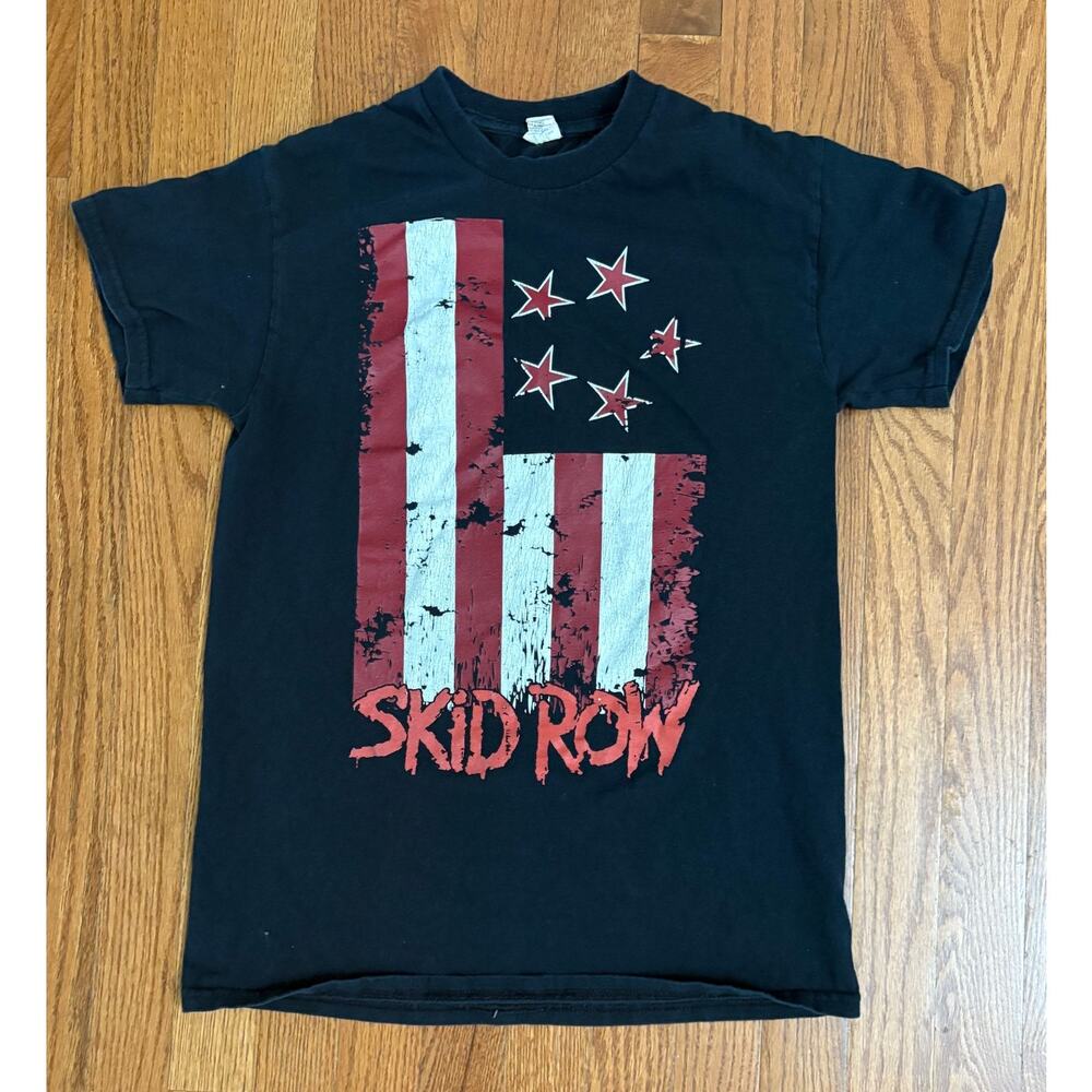Skid Row Band T-Shirt Men’s Small Black Graphic Tee Distressed Flag US Sector
